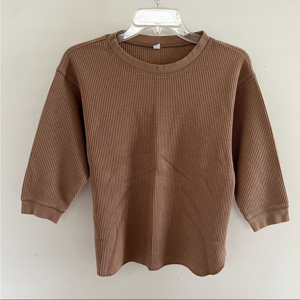 Uniqlo Waffle Knit 3/4 Sleeve Top